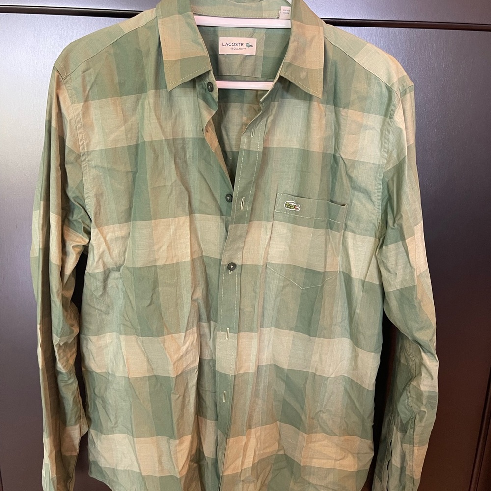 Lacoste green men’s patterned button down, size large, only worn 2x